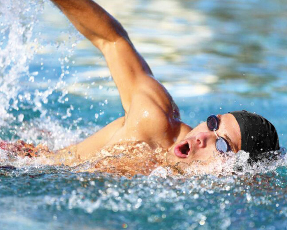 Cittadini di San Giovanni Lupatoto in attesa della nuova piscina