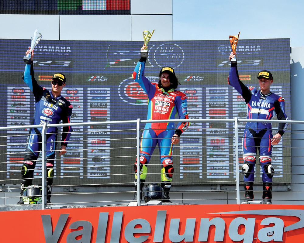 RP82 Racing Team podio per Filippo Mantovani, primo a sinistra, nella gara a Vallelunga