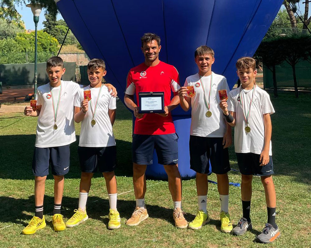 Trionfano i ragazzi dell'Under 12 maschile del tennis di San Giovanni Lupatoto