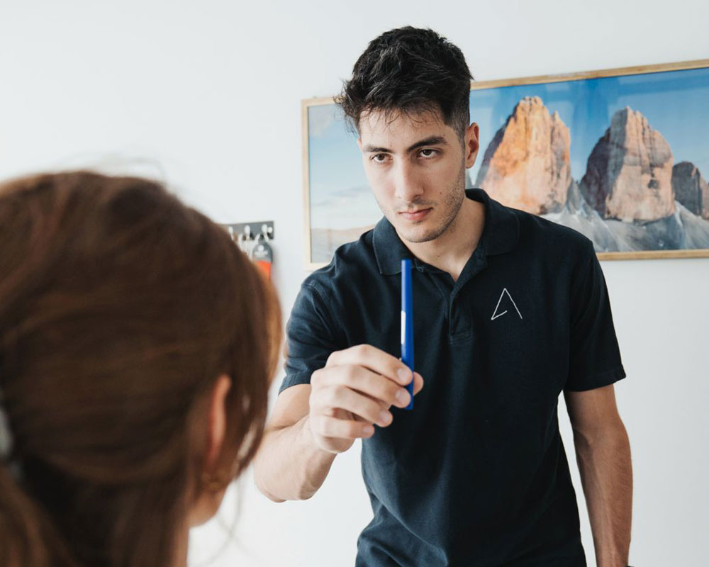 Agorà Medical di San Giovanni Lupatoto, come superare mal di testa e vertigini con la fisioterapia