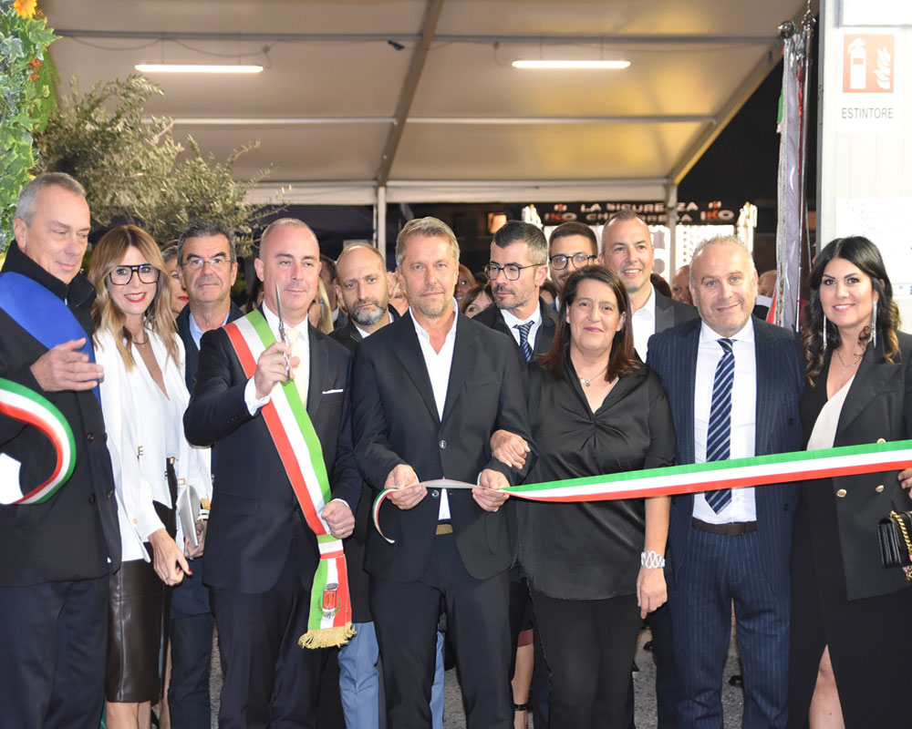 Taglio del nastro e inaugurazione della Fiera della Polenta di Vigasio 2025