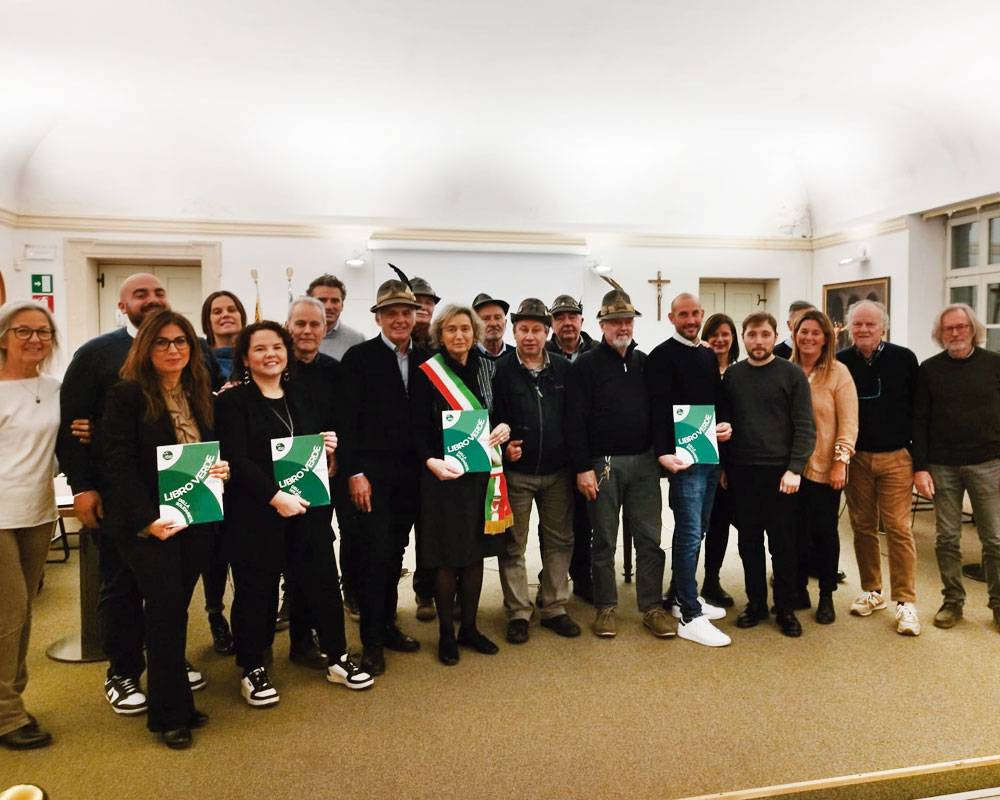 Presentato a Zevio il Libro Verde degli Alpini