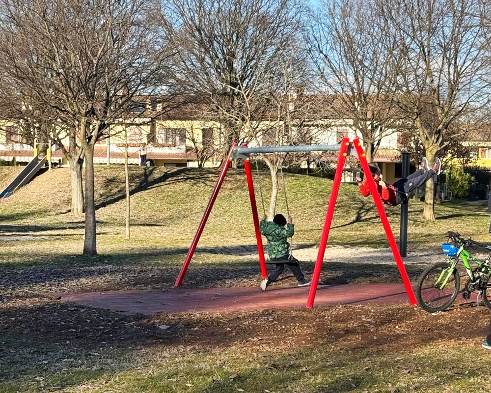 Nuove altalene nel Comune di San Giovanni Lupatoto