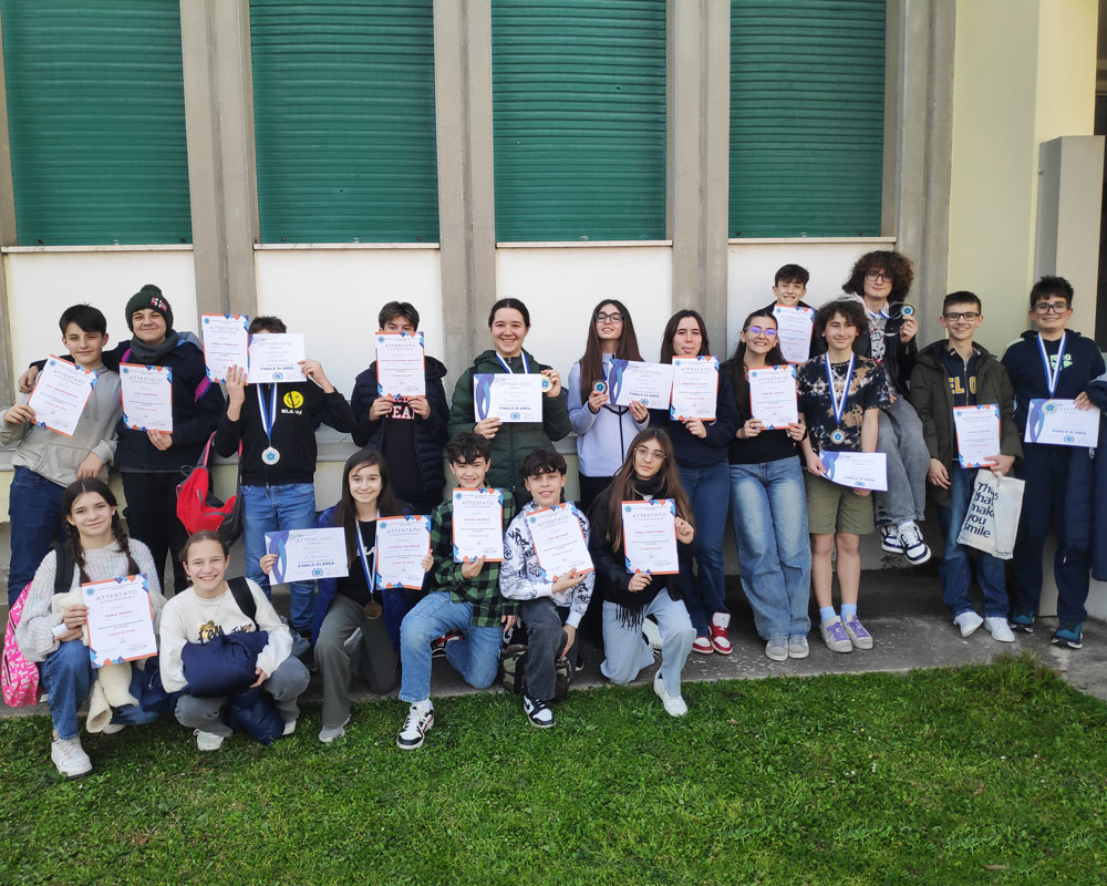 Finale-regionale-dei-Giochi-del-Mediterraneo I ragazzi dell'IC2 Margherita Hack di San Giovanni Lupatoto alle gare scientifiche