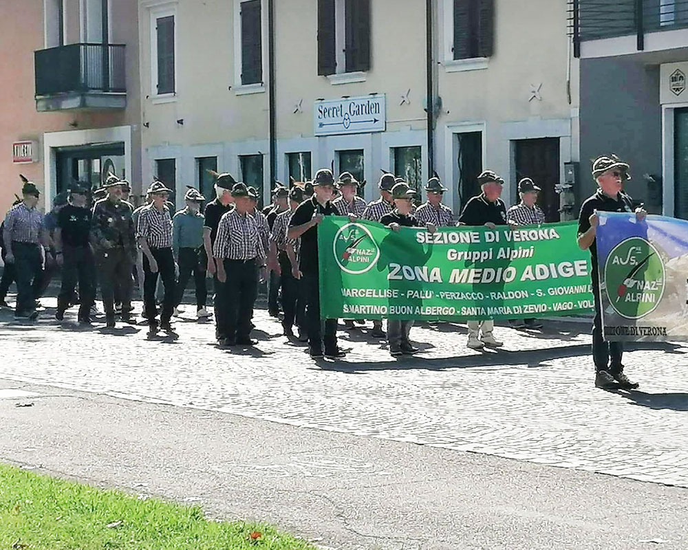Gli Alpini di San Giovanni Lupatoto festeggiano i 100 anni