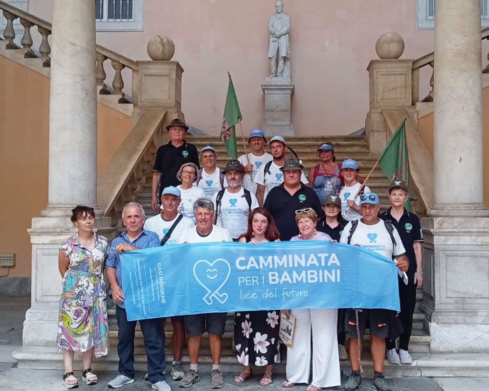 Alpini-di-Zevio-al-Gaslini-di-Genova Gli alpini di Zevio al Gaslini di Genova