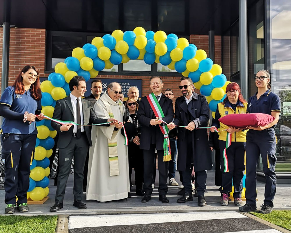 Eurospin-San-Giovanni-Lupatoto-riapertura Taglio del nastro del rinnovato punto vendita Eurospin di San Giovanni Lupatoto