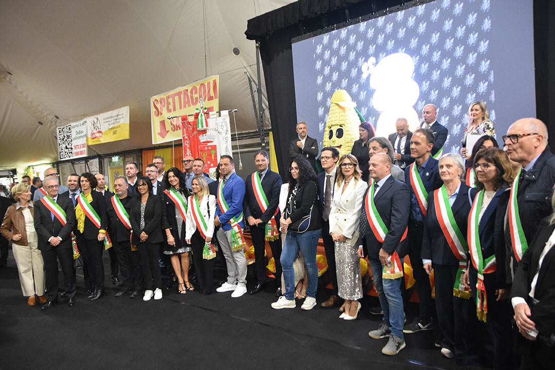 Fiera-della-Polenta-Vigasio-le-autorita Inaugurata la Fiera della Polenta 2026 a Vigasio